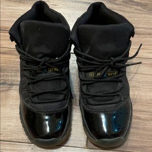 Jordan 11 Gamma Blue size 5.5youth or 7women
